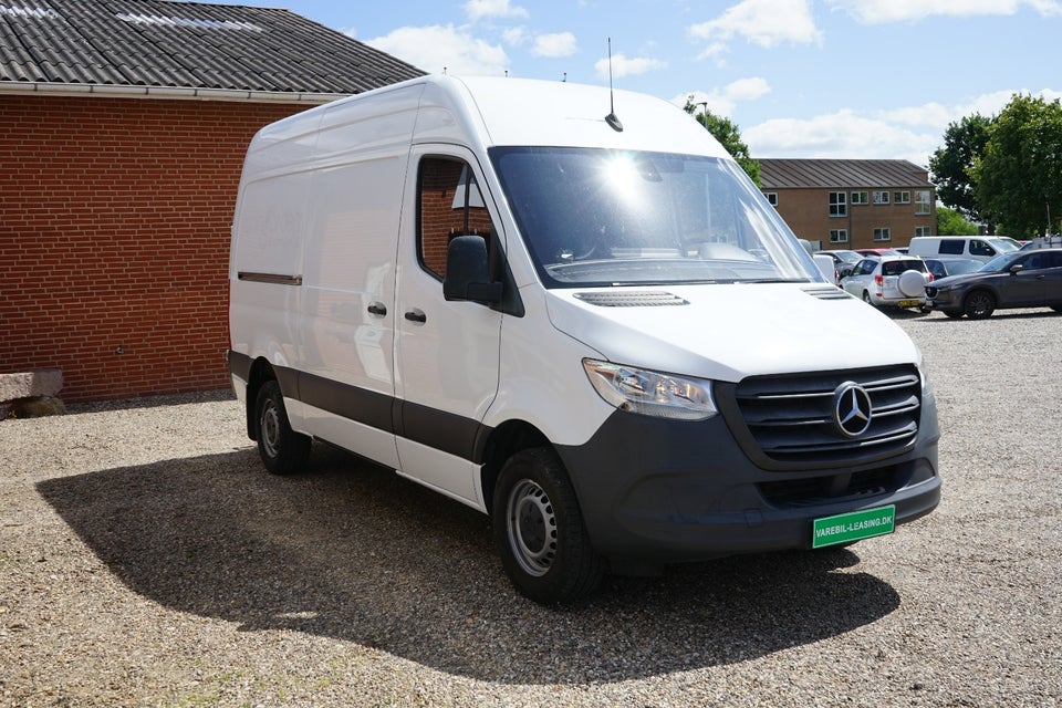 Mercedes Sprinter 316 2,2 CDi A2 Kassevogn aut. RWD