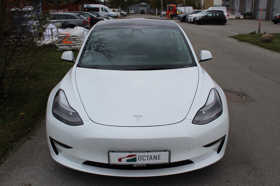 Tesla Model 3 Performance AWD 4d