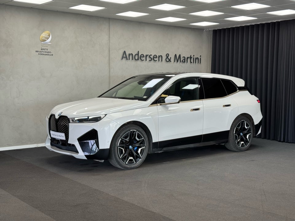 BMW iX xDrive50 5d