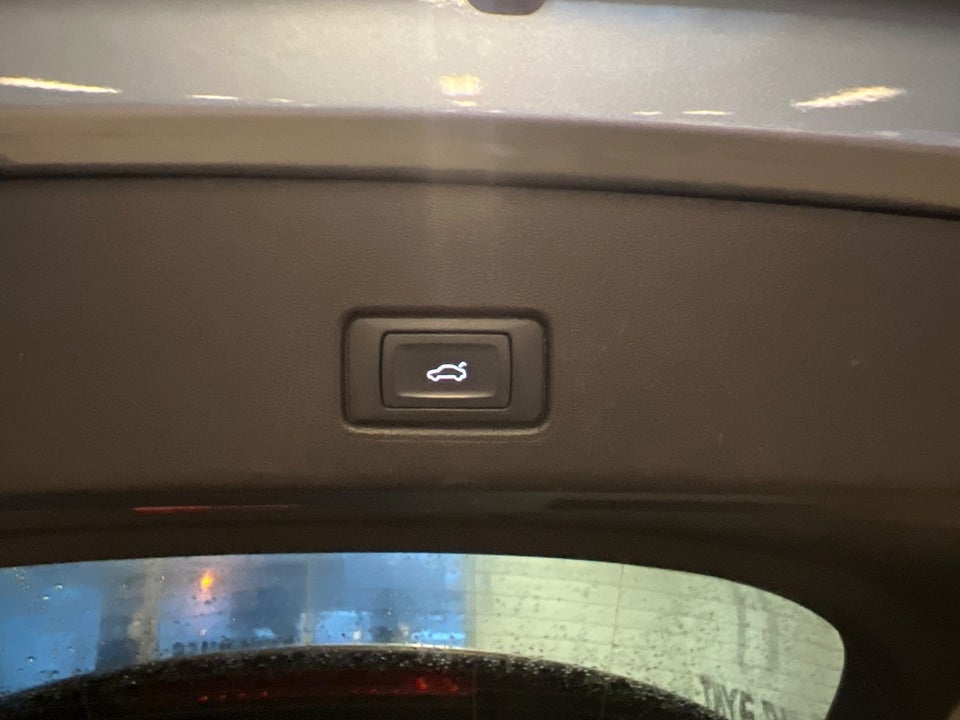 Audi Q4 e-tron 40  5d