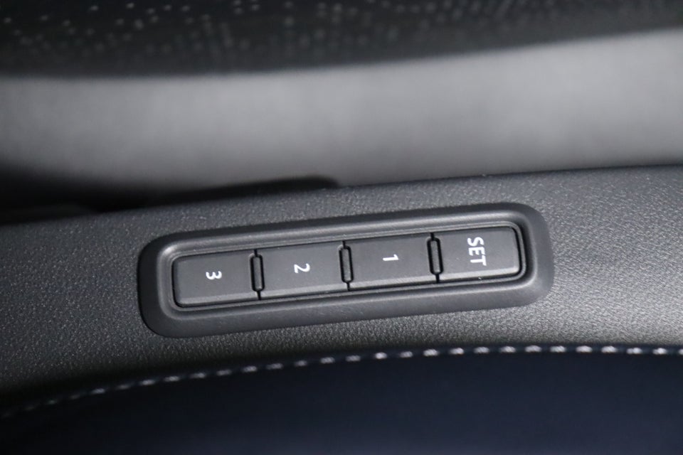 Cupra Tavascan 77 VZ Adrenaline 5d