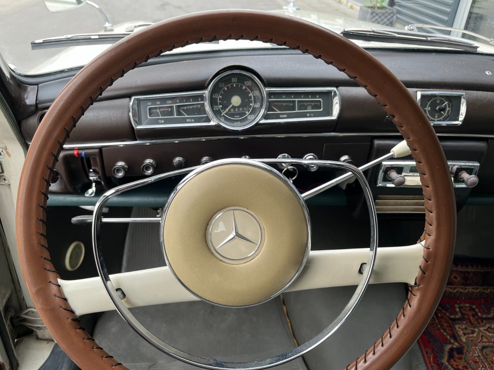 Mercedes 190 B 1,9 4d