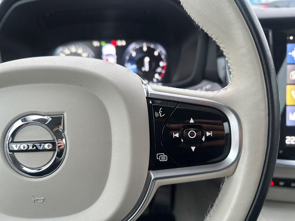 Volvo V60 2,0 D4 200 Inscription aut. 5d