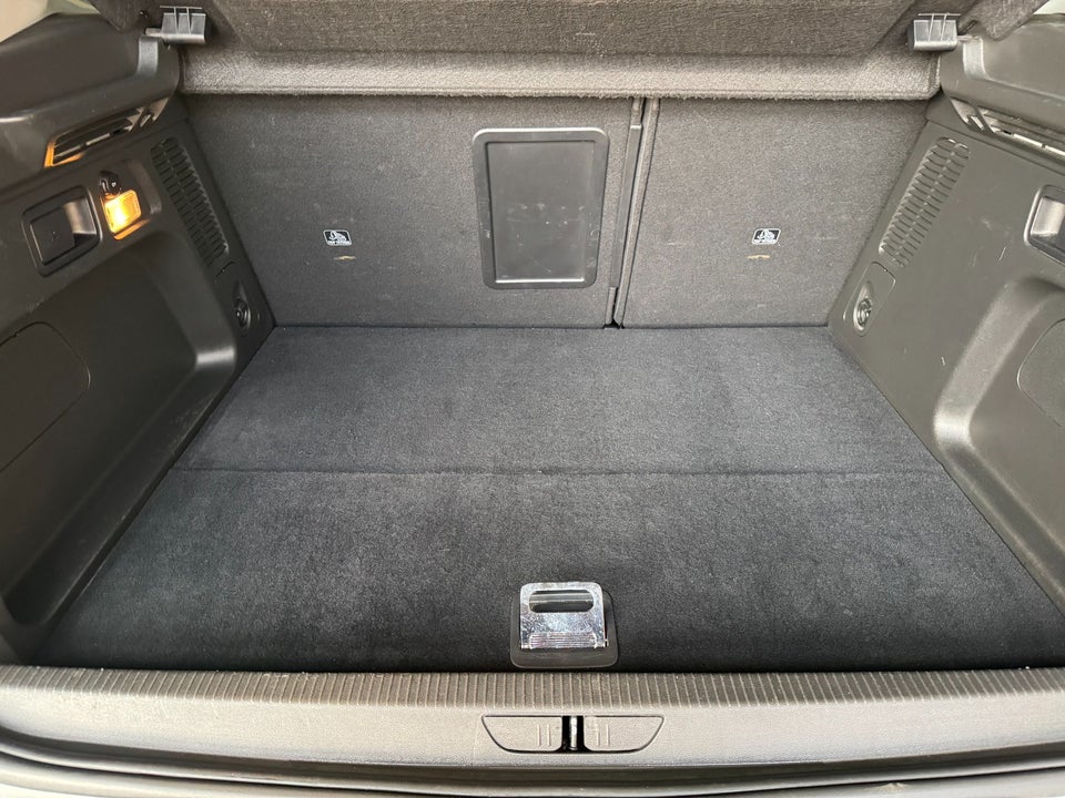 Opel Grandland X 1,6 Hybrid Ultimate aut. 5d