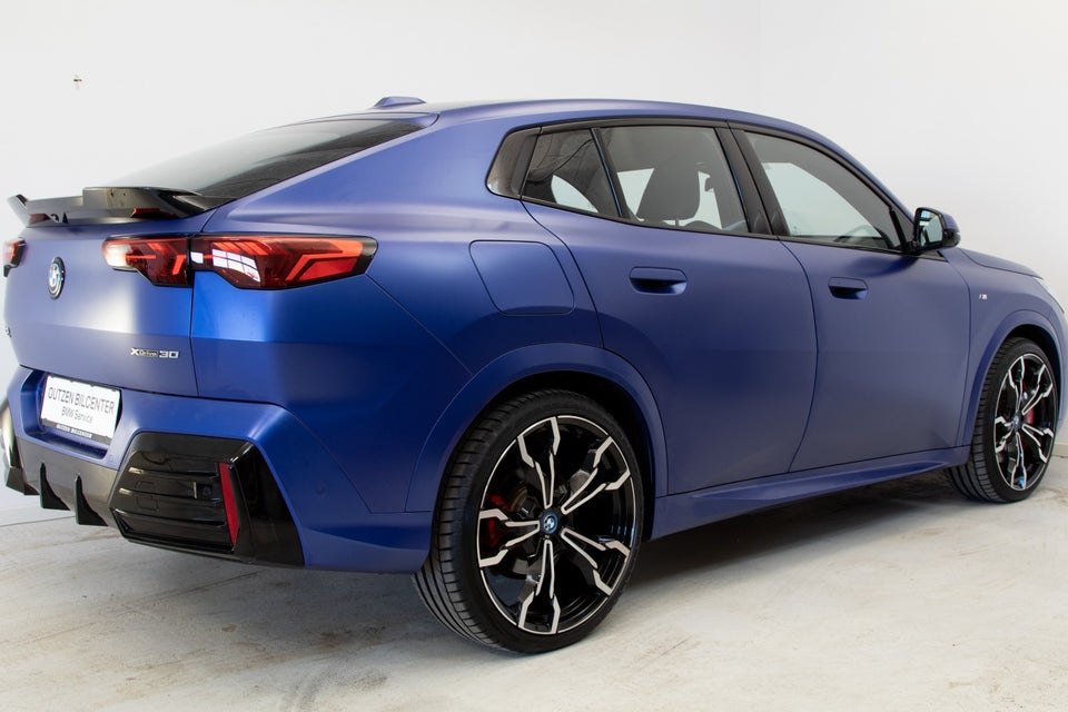 BMW iX2 xDrive30 M-Sport 5d