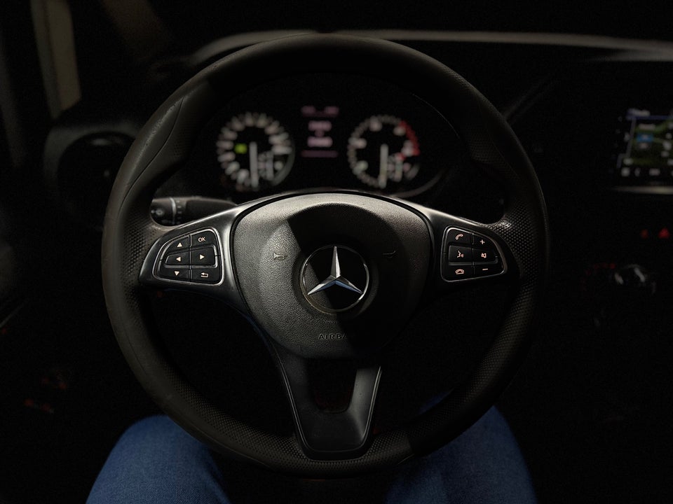 Mercedes Vito 114 2,2 CDi Basic L