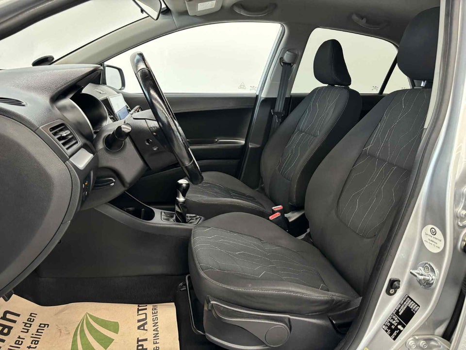 Kia Picanto 1,0 Attraction 5d