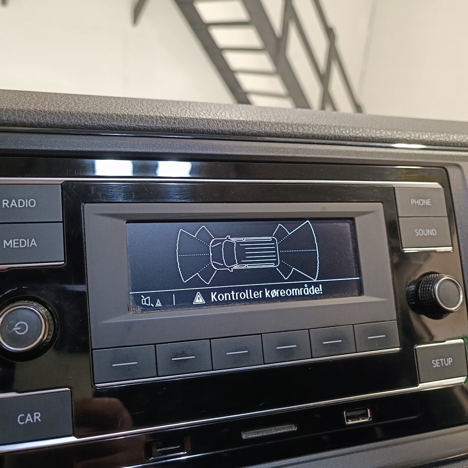 VW Crafter 35 2,0 TDi 140 Kassevogn L4H3