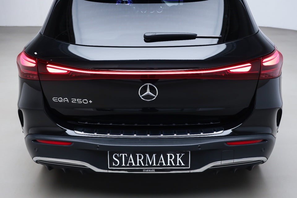 Mercedes EQA250+ AMG Premium 5d