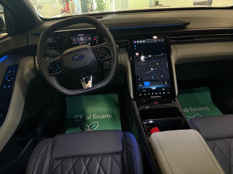 Ford Capri 82 Premium Extended Range 5d