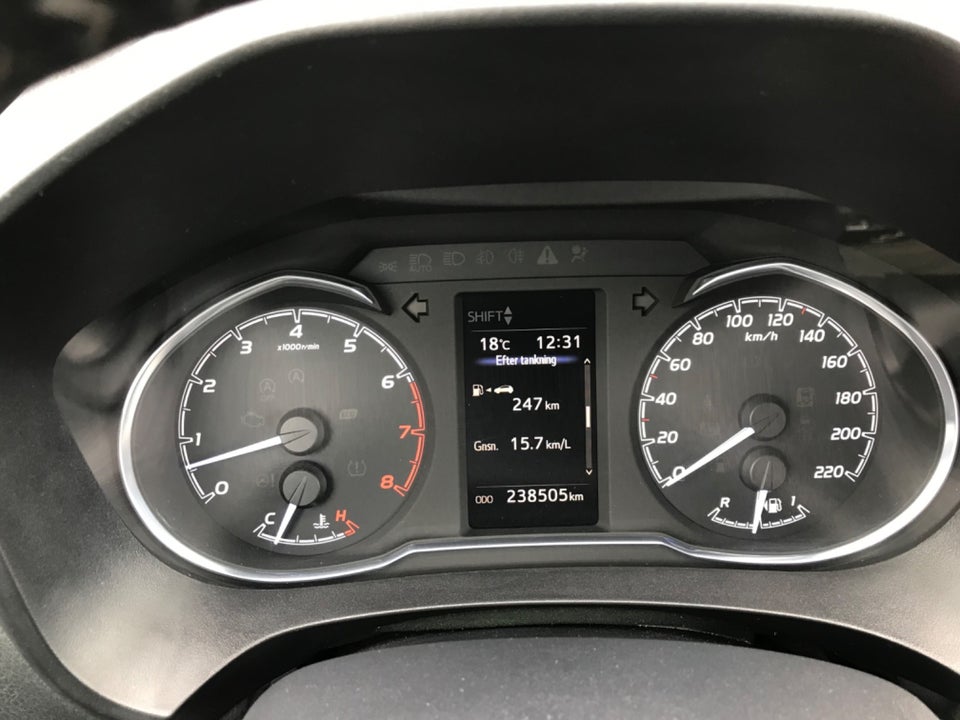 Toyota Yaris 1,5 VVT-i T2 5d