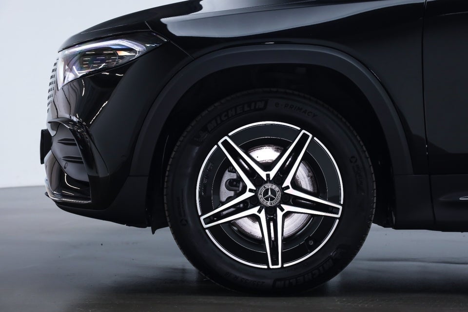 Mercedes EQB250+ AMG Advance 5d