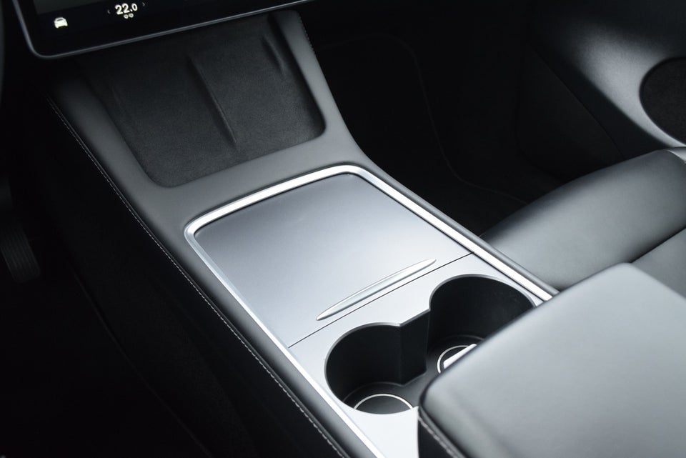 Tesla Model Y RWD 5d