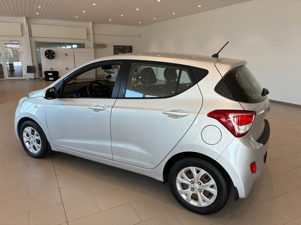 Hyundai i10 1,0 Access 5d
