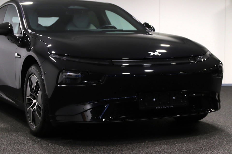 Xpeng P7 Long Range 4d