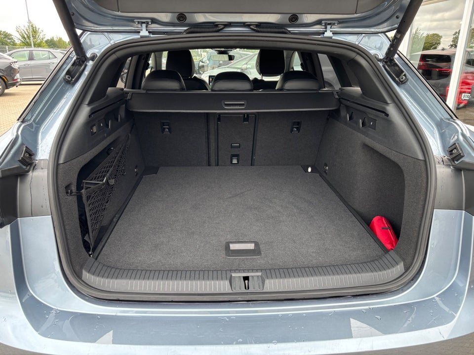 VW ID.7 77 Style Tourer 5d