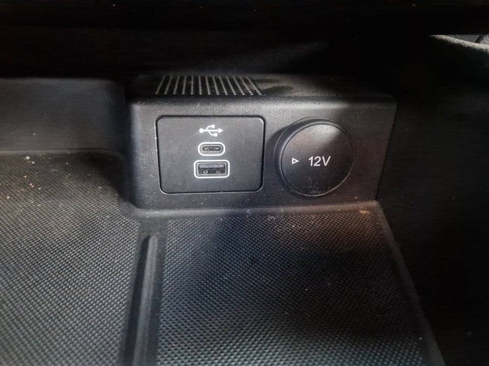 Ford Kuga 2,5 PHEV ST-Line CVT Van 5d