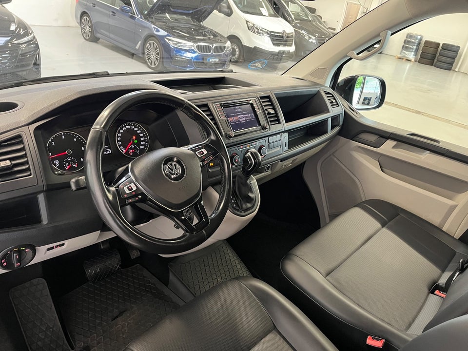 VW Transporter 2,0 TDi 204 Kassevogn DSG lang