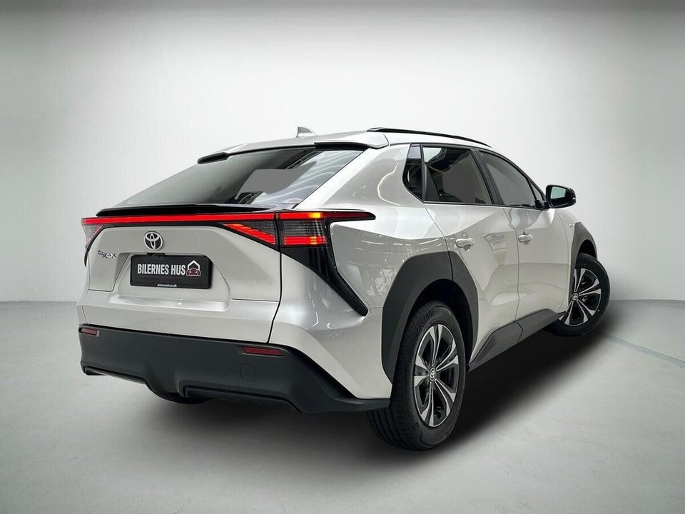 Toyota bZ4X Comfort 5d