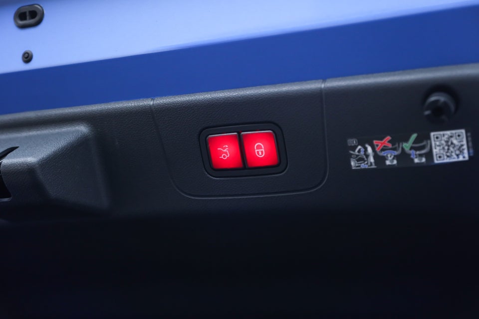 Mercedes CLA250+ EQ Progressive Premium Plus 4d