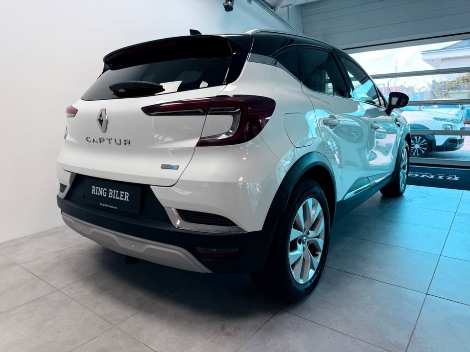 Renault Captur 1,6 E-Tech Intens 5d