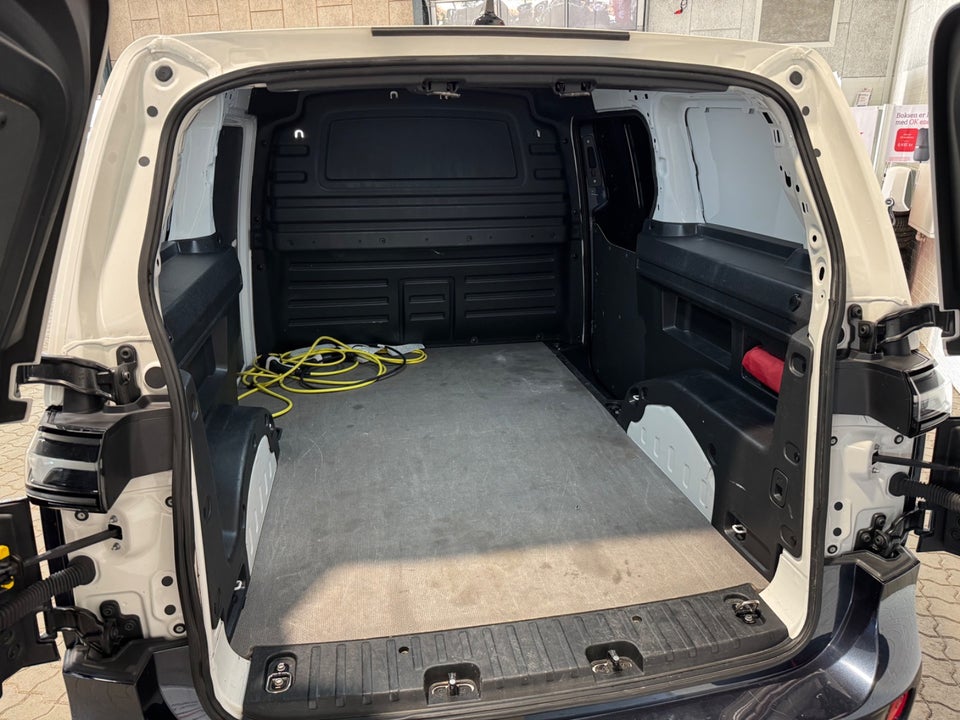 VW ID.Buzz 77 Cargo Pro