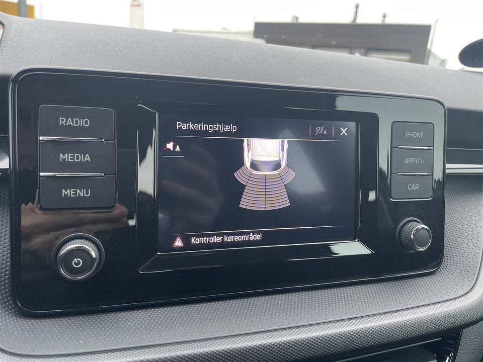 Skoda Fabia 1,0 MPi 80 Essence 5d