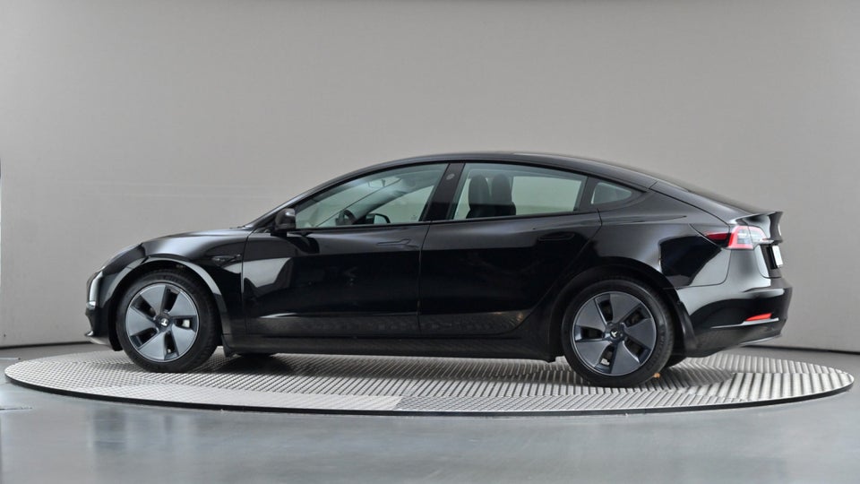 Tesla Model 3 Long Range AWD 4d