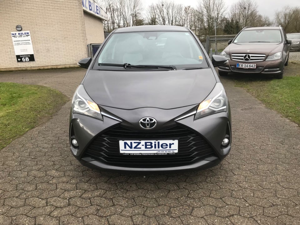 Toyota Yaris 1,0 VVT-i T2 Premium 5d