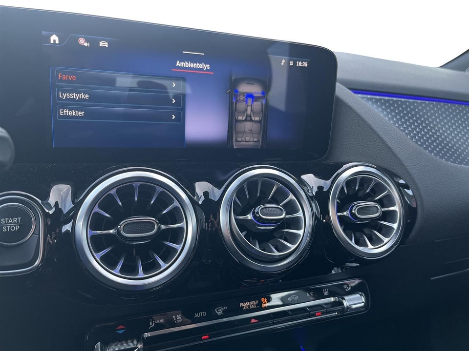 Mercedes EQA300 Progressive 4Matic 5d