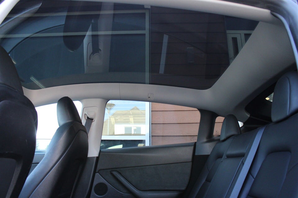 Tesla Model Y Performance AWD 5d