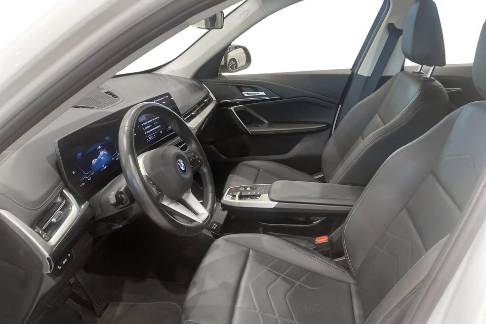BMW iX1 xDrive30 5d