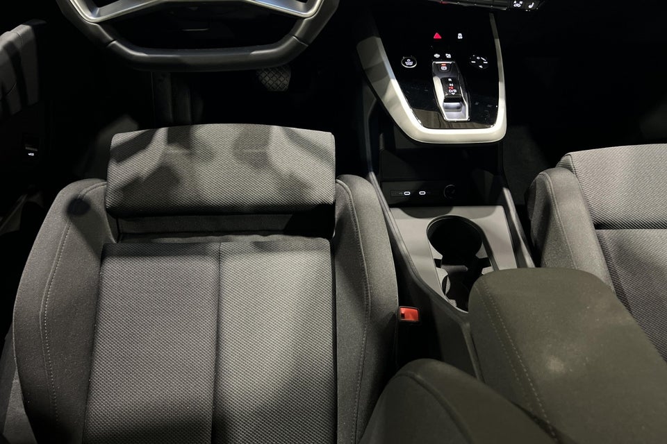 Audi Q4 e-tron 45 Progress 5d