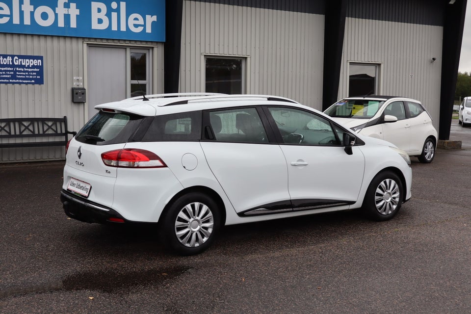 Renault Clio IV 0,9 TCe 90 Expression Sport Tourer 5d