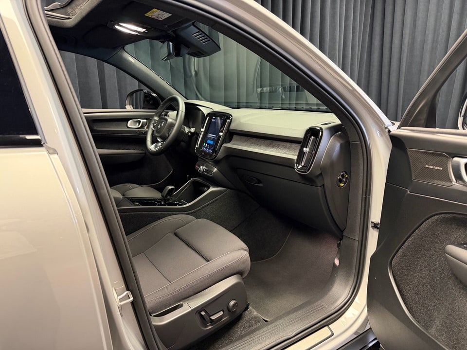 Volvo XC40 ReCharge Extended Range Ultimate 5d