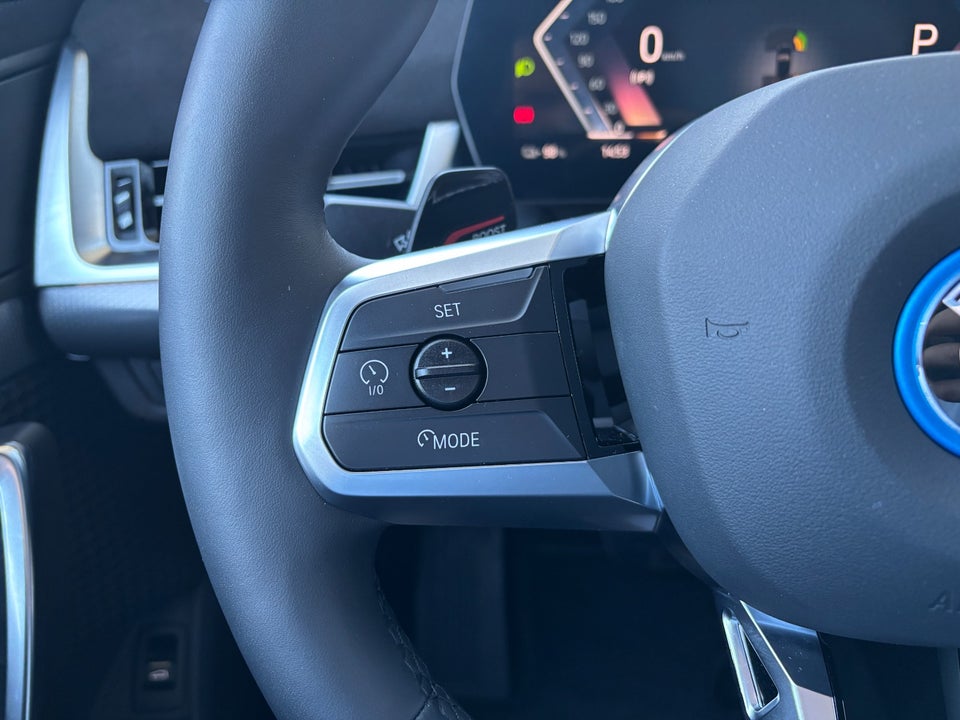 BMW iX2 eDrive20 M-Sport Premium 5d
