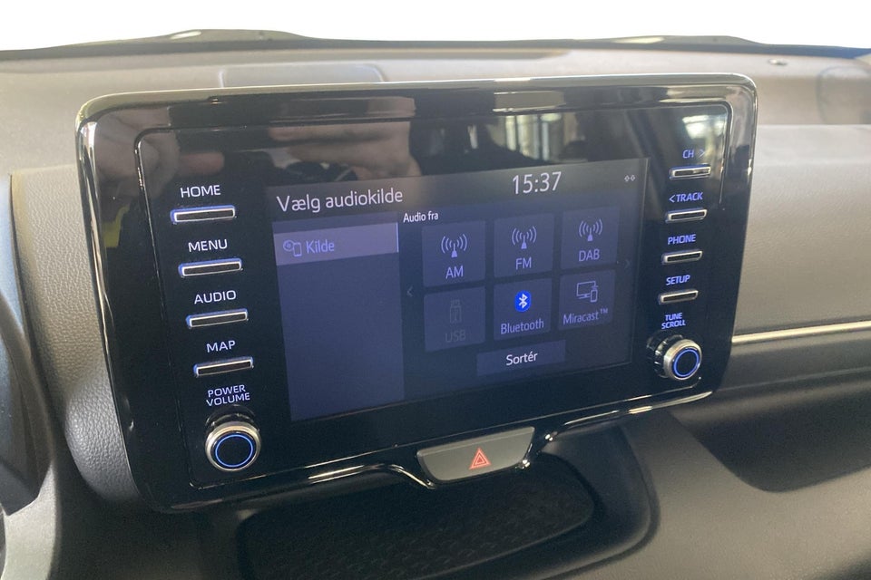 Toyota Yaris 1,5 Active Tech+ CVT 5d