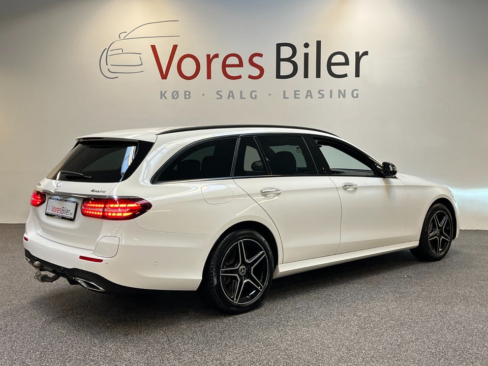 Mercedes E300 de 2,0 AMG Line stc. aut. 5d