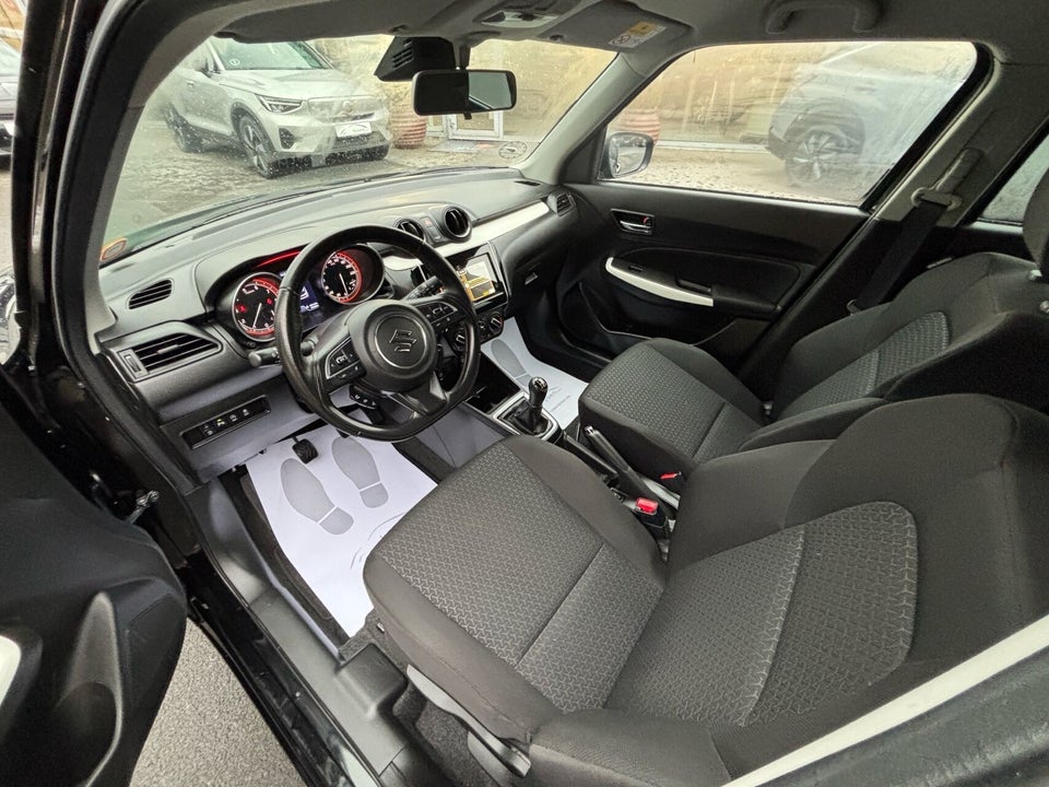 Suzuki Swift 1,2 Dualjet mHybrid Action 5d