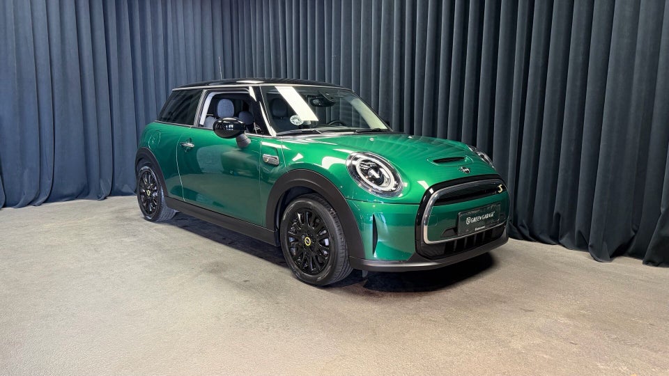 MINI Cooper SE Classic Trim 3d