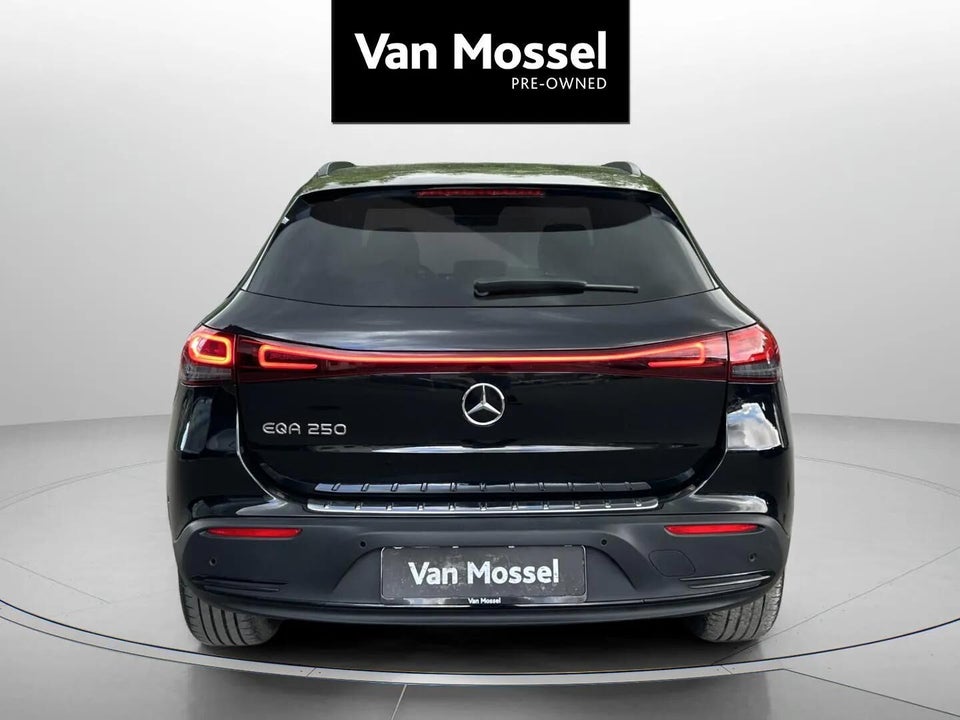 Mercedes EQA250 Progressive 5d