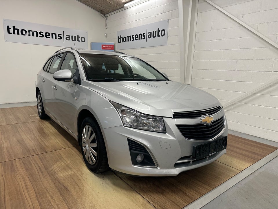 Chevrolet Cruze 1,8 LT stc. 5d