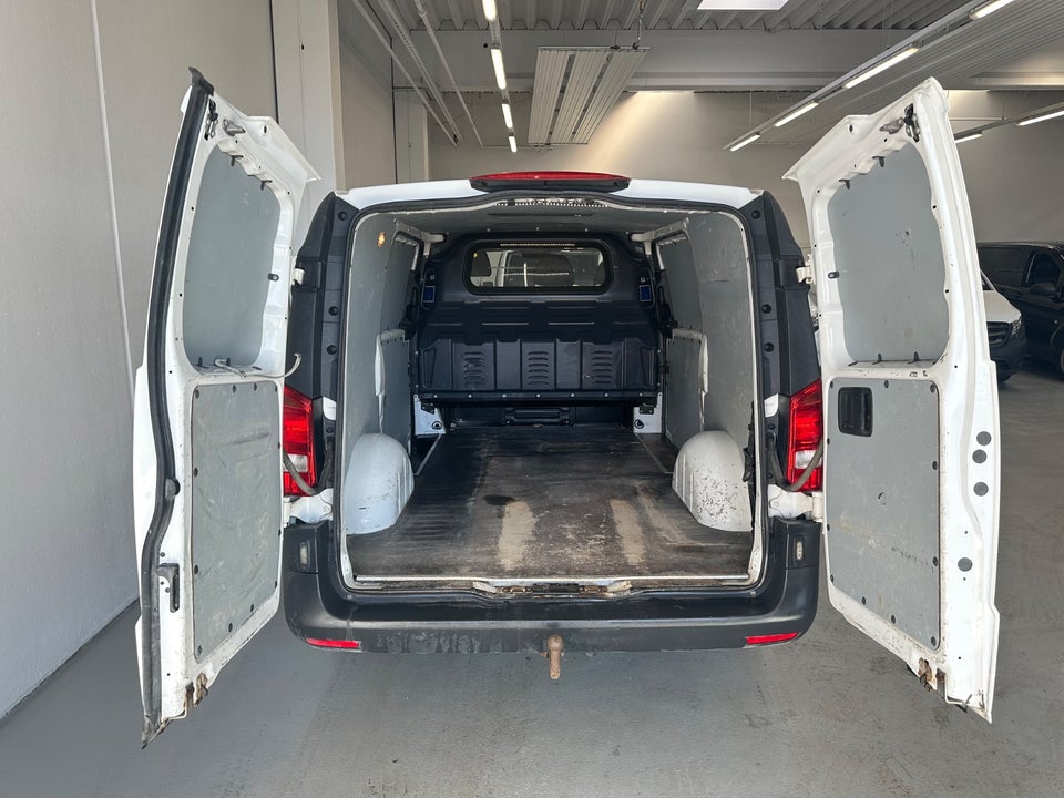 Mercedes Vito 114 2,2 CDi Standard L