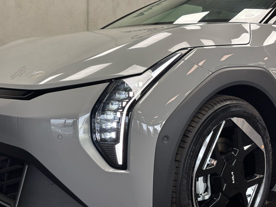 Kia EV4 81 Long Range Upgrade 5d