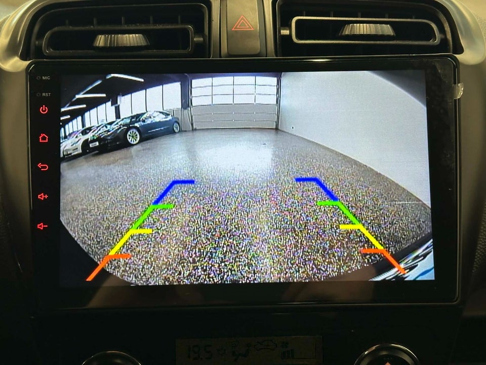 Mitsubishi Space Star 1,2 Black & White CVT 5d