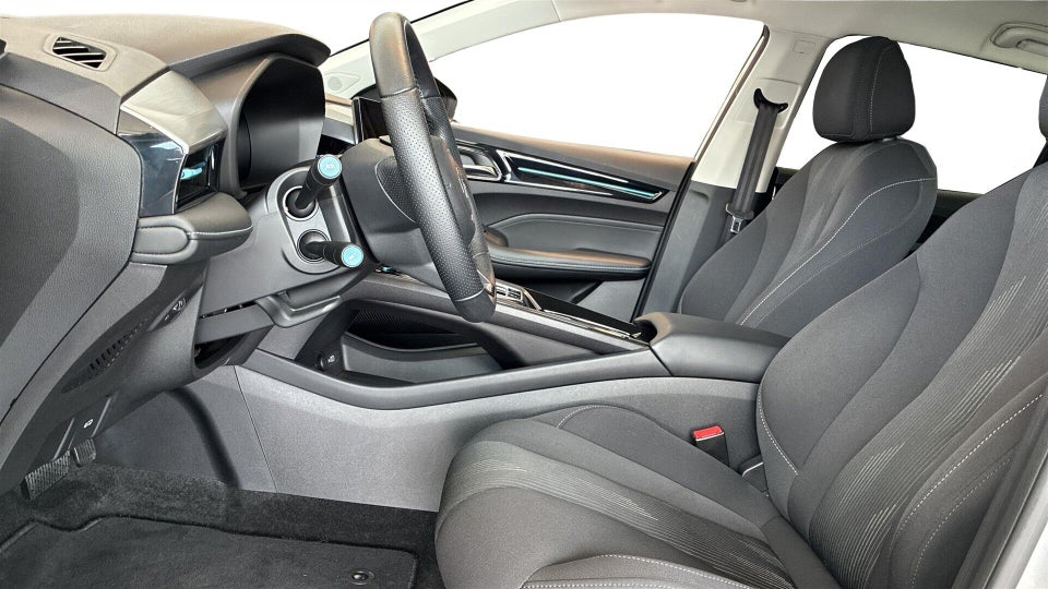 MG MG5 61 Comfort 5d