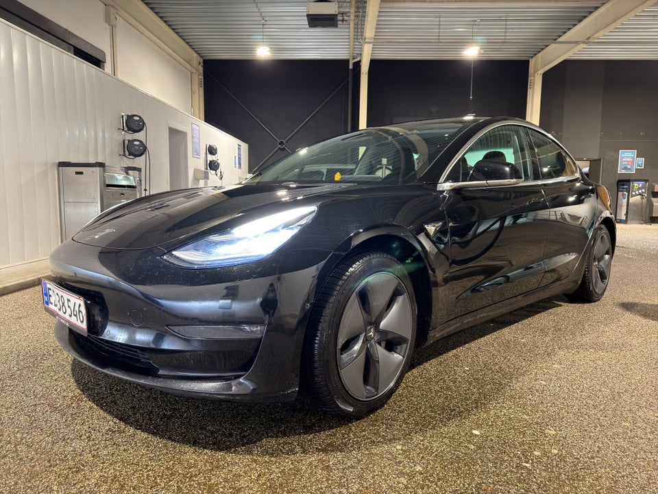 Tesla Model 3 Long Range AWD 4d