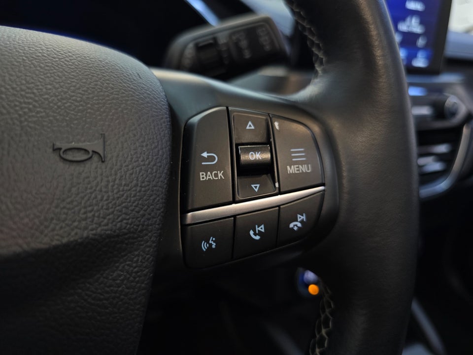 Ford Kuga 2,5 HEV Vignale CVT 5d