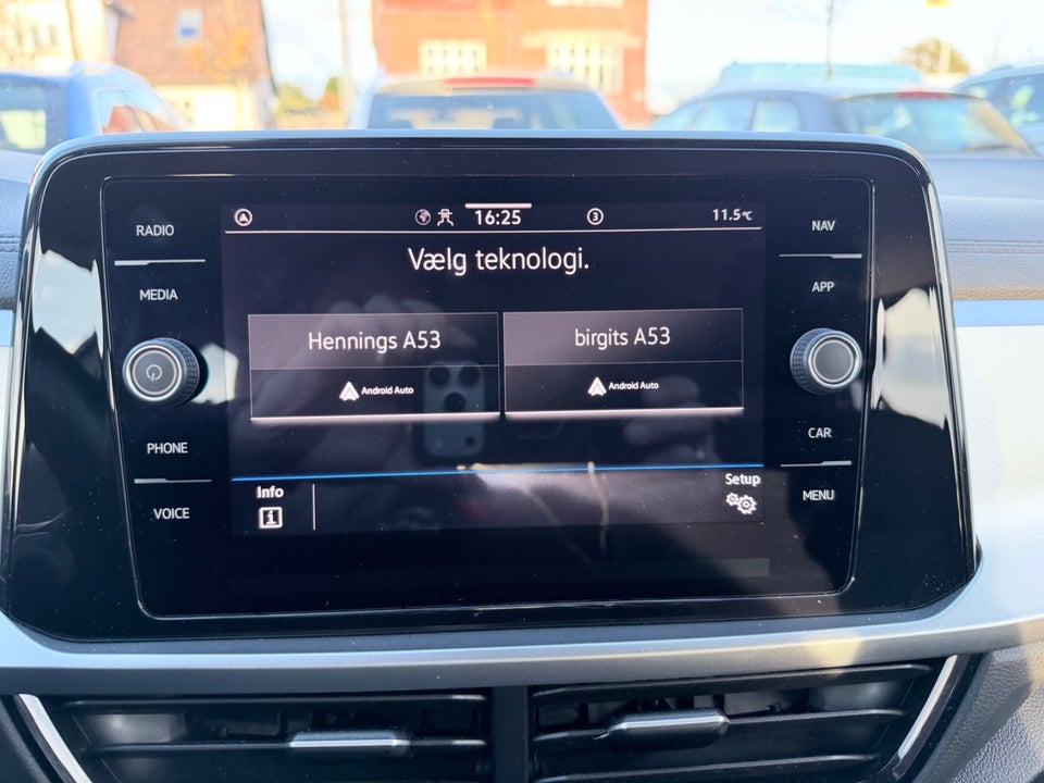 VW T-Roc 1,0 TSi 110 Life 5d