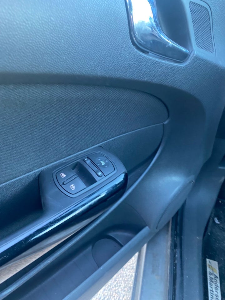 Opel Corsa 1,0 12V Enjoy 3d